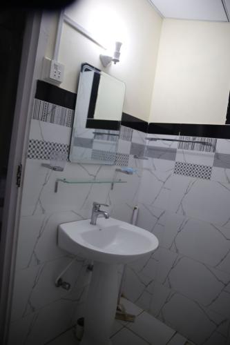 photo-2022-09-28-21-54-081